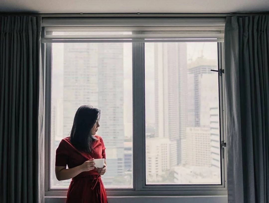 Get the Perfect Shots with These 4 Pose Ideas