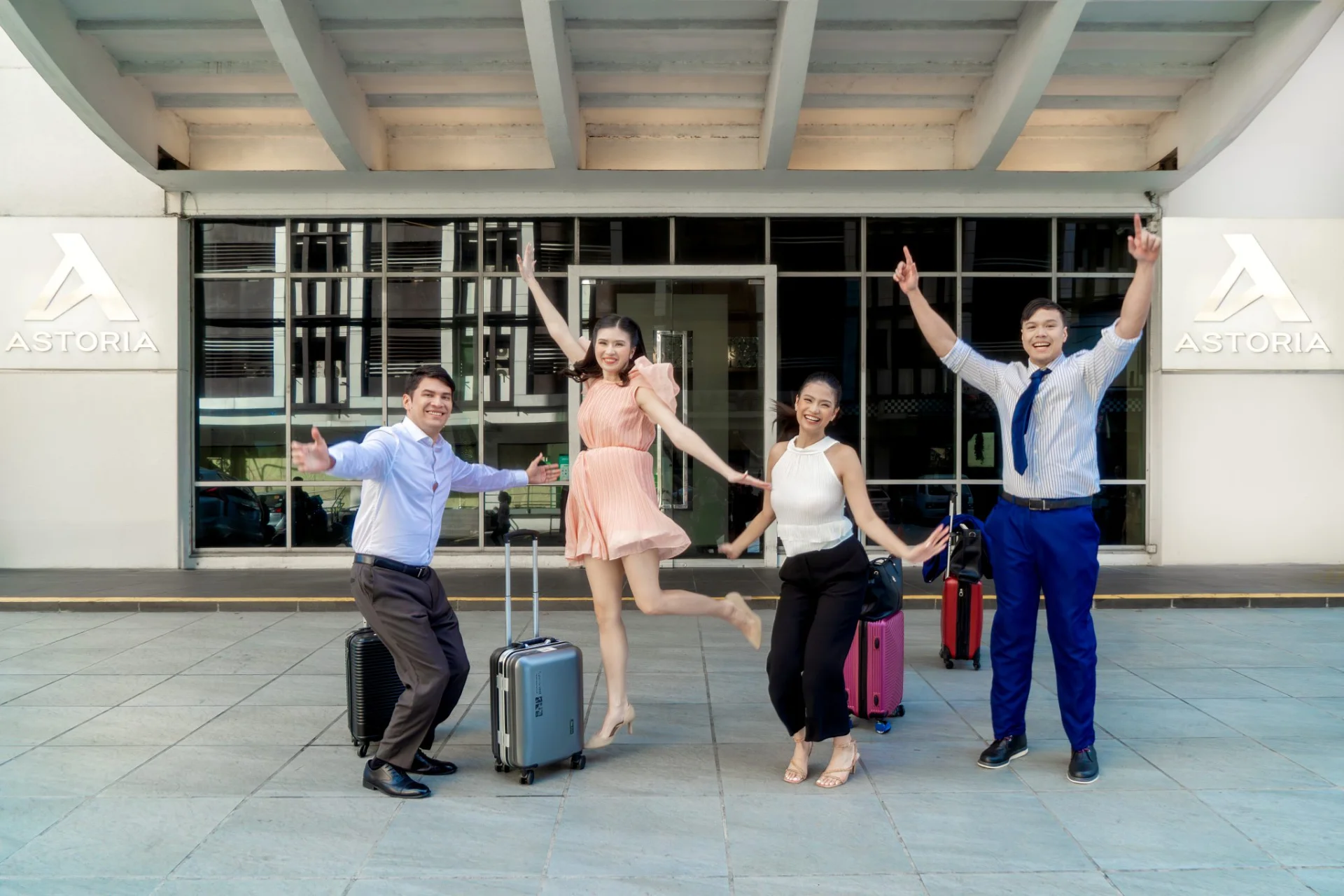 Packing Tips for a Seamless Stay at Astoria Plaza